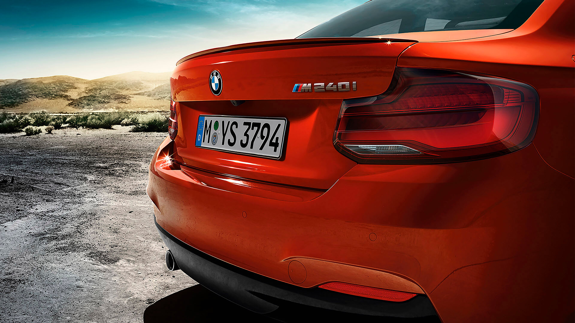 ЗАЛИШАЮЧИ МЕЖІ ПОЗАДУ.