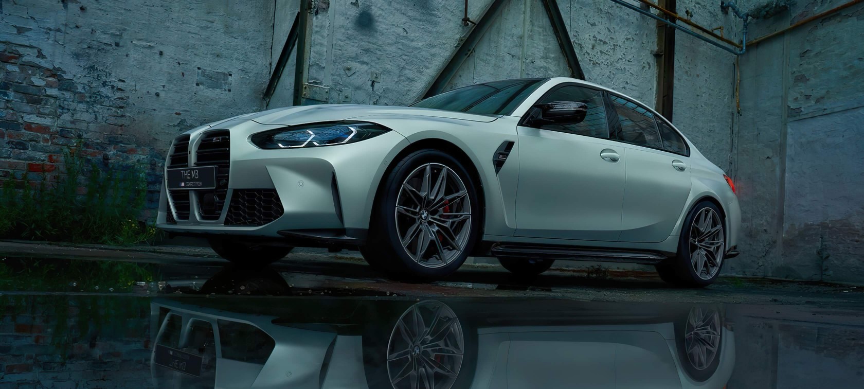 BMW M3 COMPETITION СЕДАН — ОСОБЛИВОСТІ.