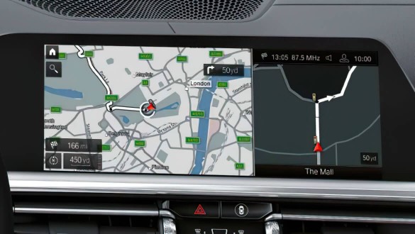 BMW Live Cockpit Professional.