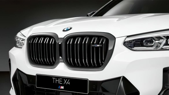 Карбонова решітка радіатора M Performance.