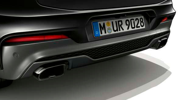 Вихлопні труби в Black Chrome.