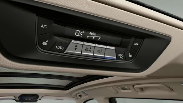 Автоматичне кондиціонування повітря з 5-зонним управлінням.