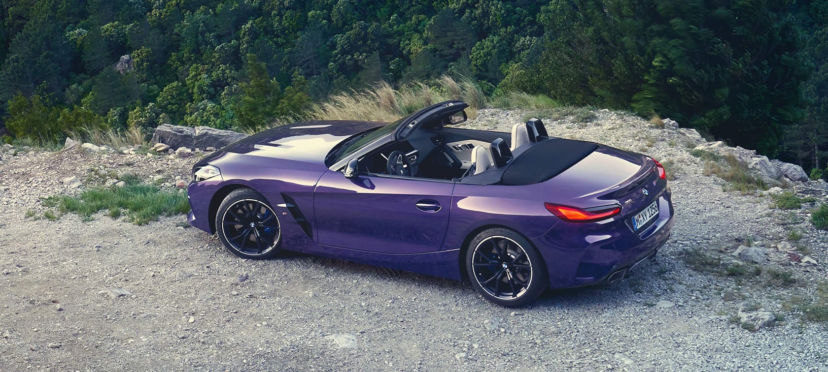ОСОБЛИВОСТІ ДИЗАЙНУ BMW Z4 ROADSTER.