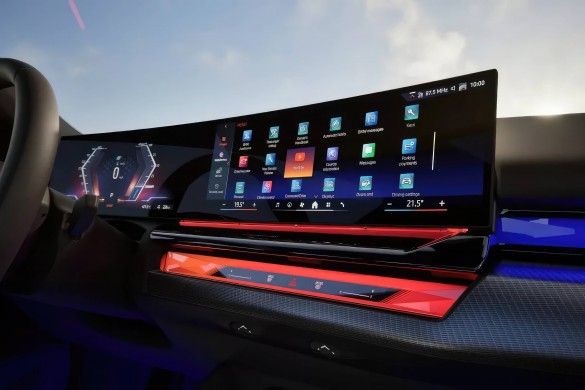 Відеотрансляція в автомобілі.