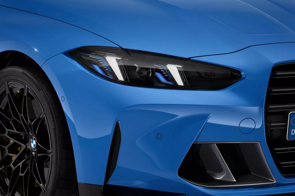 Темні деталі випромінюють індивідуальний образ.