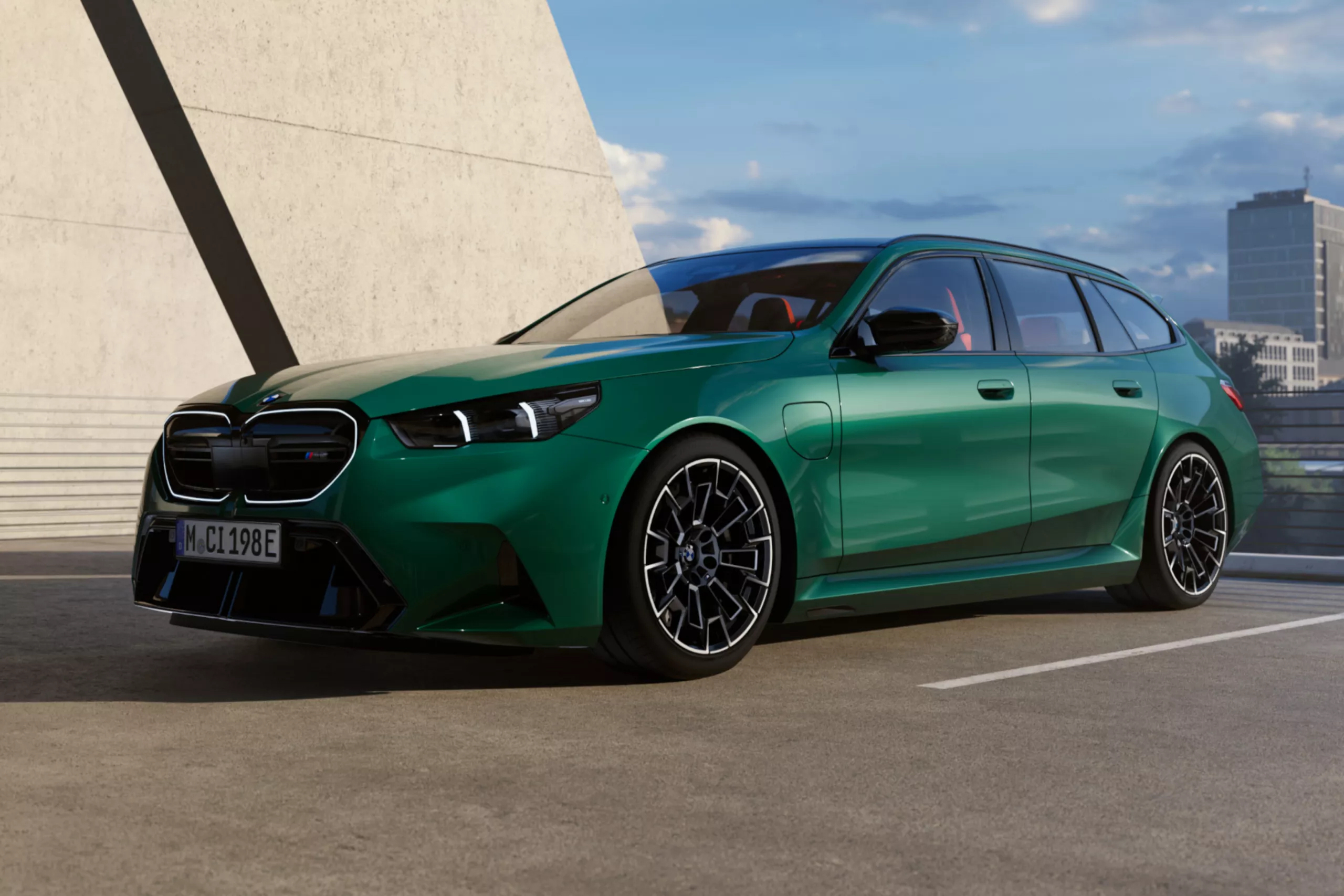 Повністю електричний. Чисте задоволення за кермом.